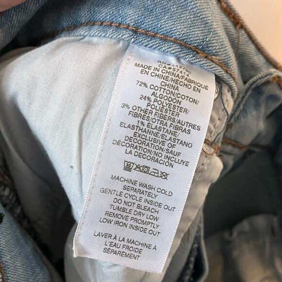 NWT TRUE RELIGION Becca mid rise bootcut jeans light refresh wash, size 29. - Picture 6 of 6